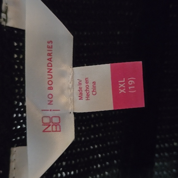 Ugly Christmas Sweater EUC Womens Lightup Sweater Sz XXL No Boundaries - Picture 5 of 7